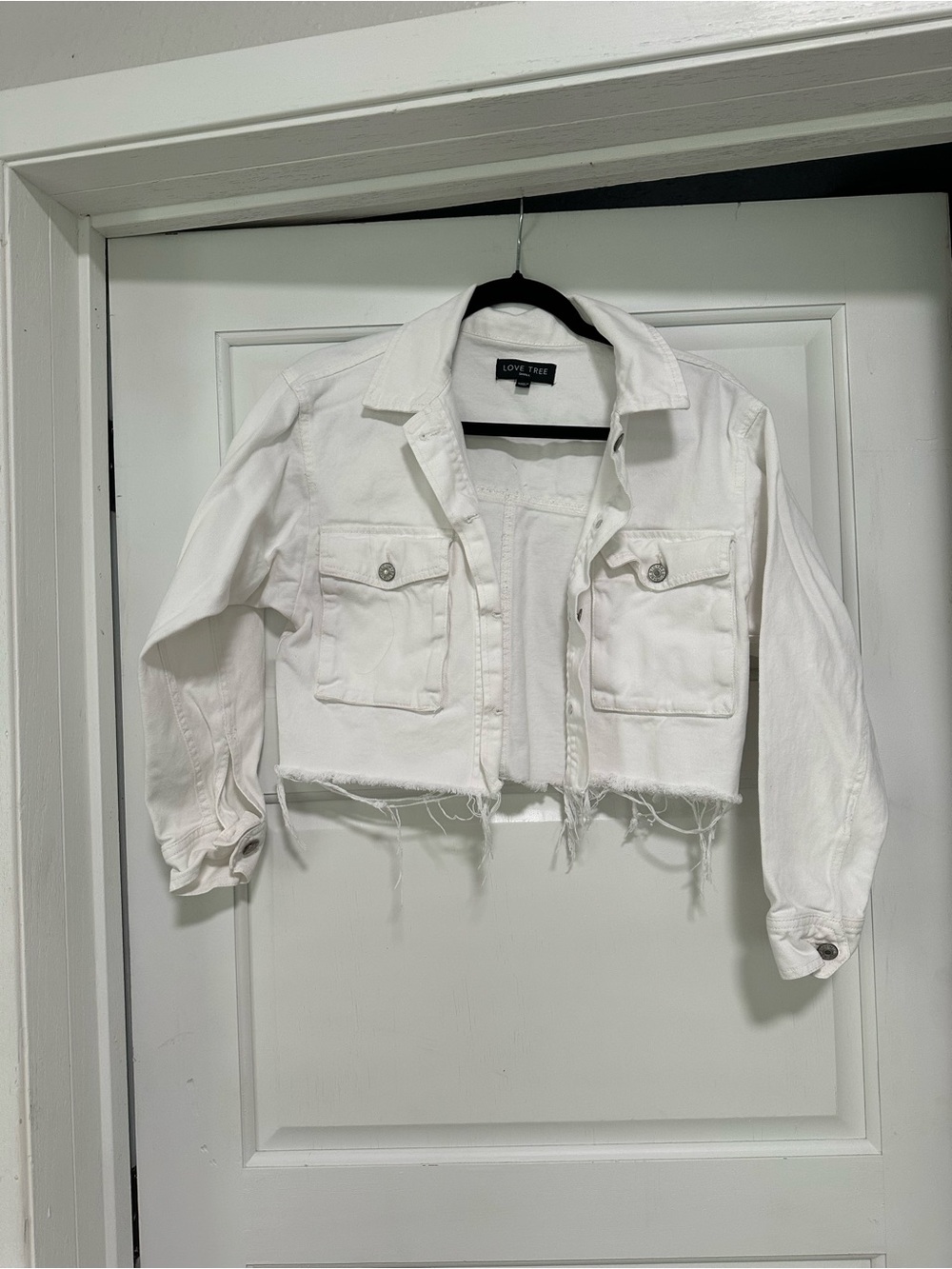 Love Tree White Cropped Frayed Hem Denim Jacket